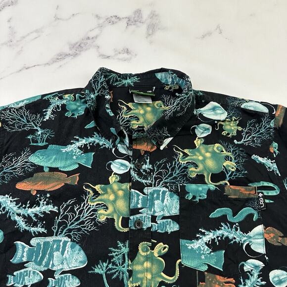 LRG Mens Button Up Shirt Size L Black Blue Ocean Sea Life Octopus Fish Print - Picture 2 of 12